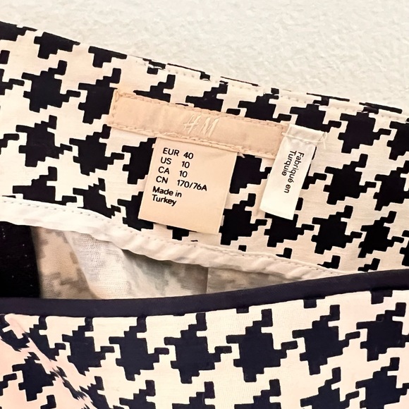 H&M White and Blue Pencil Skirt - Picture 3 of 3